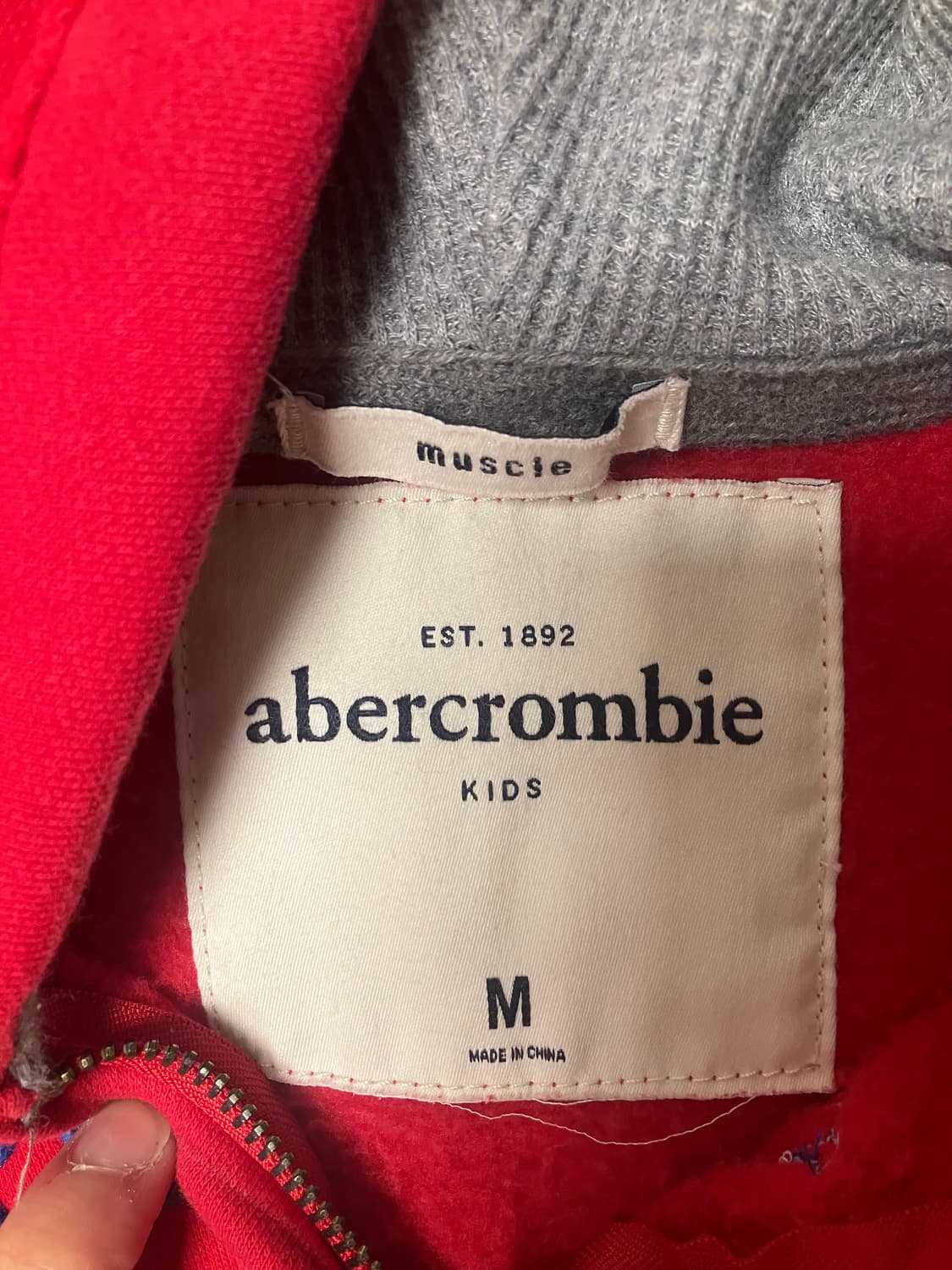 아베크롬비 후드집업 레드 상품이미지2