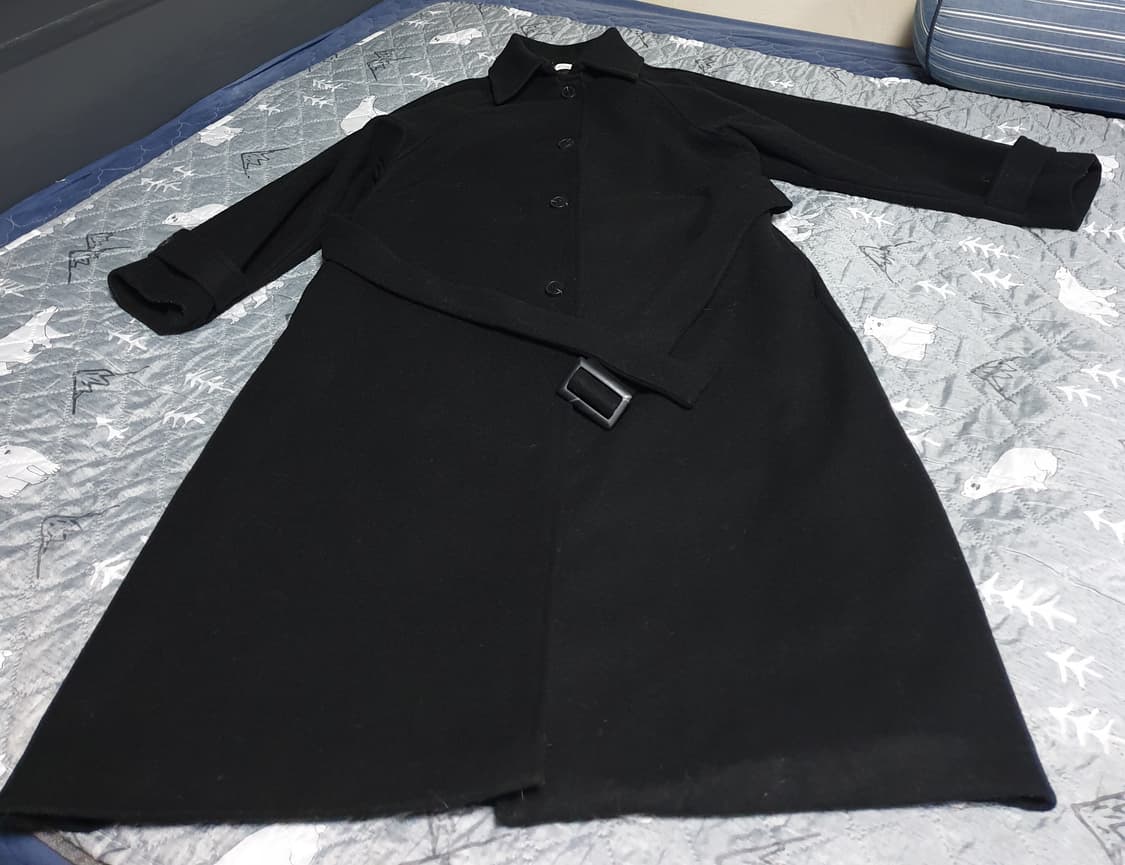 제이컬렉션 벨티드 안감누빔 울 롱코트 블랙 (F) 상품이미지1