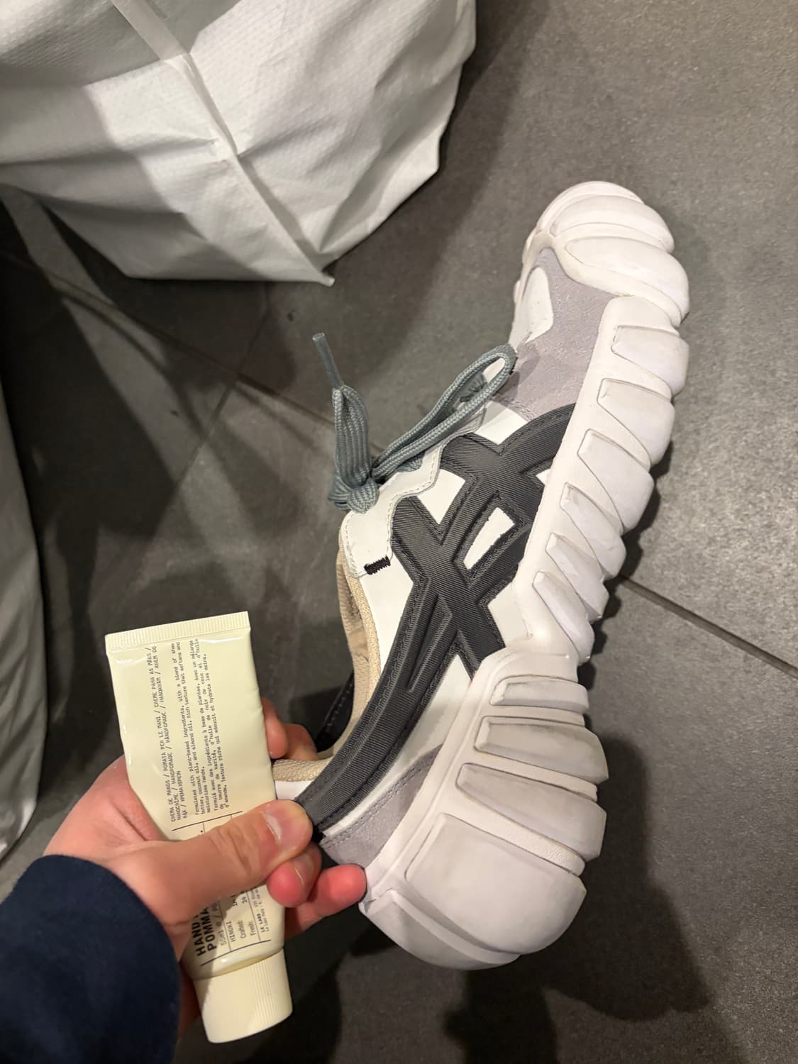 오니츠카 타이거 덴티그레 LS 화이트 그래파이트 그레이 265 상품이미지3