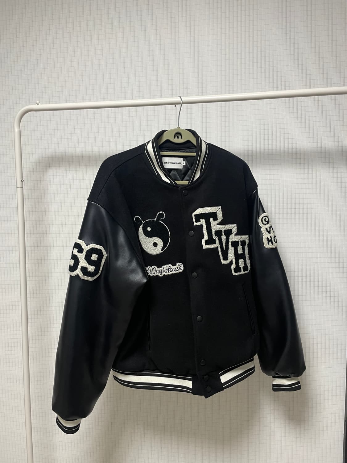 더 바이닐 하우스 상품이미지1