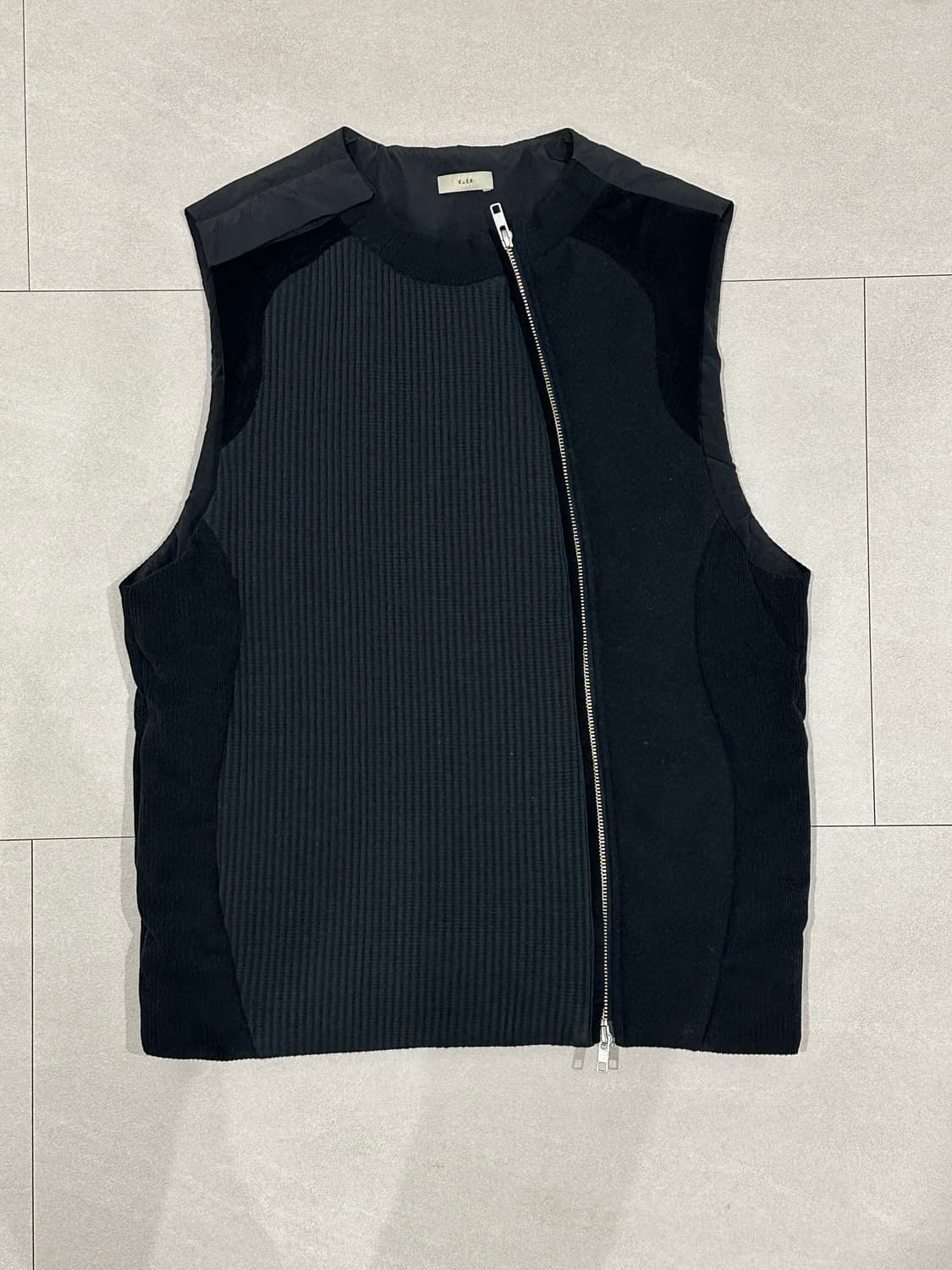 [XLIM] EP.4 02 DOWN VEST BLACK 상품이미지3