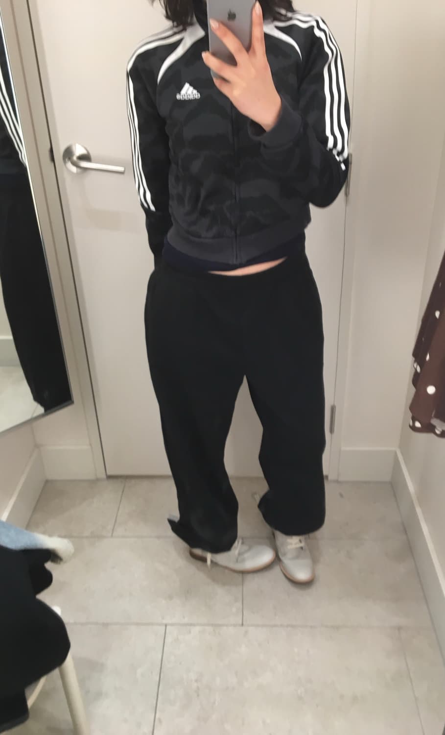 아디다스 크롭집업 상품이미지2