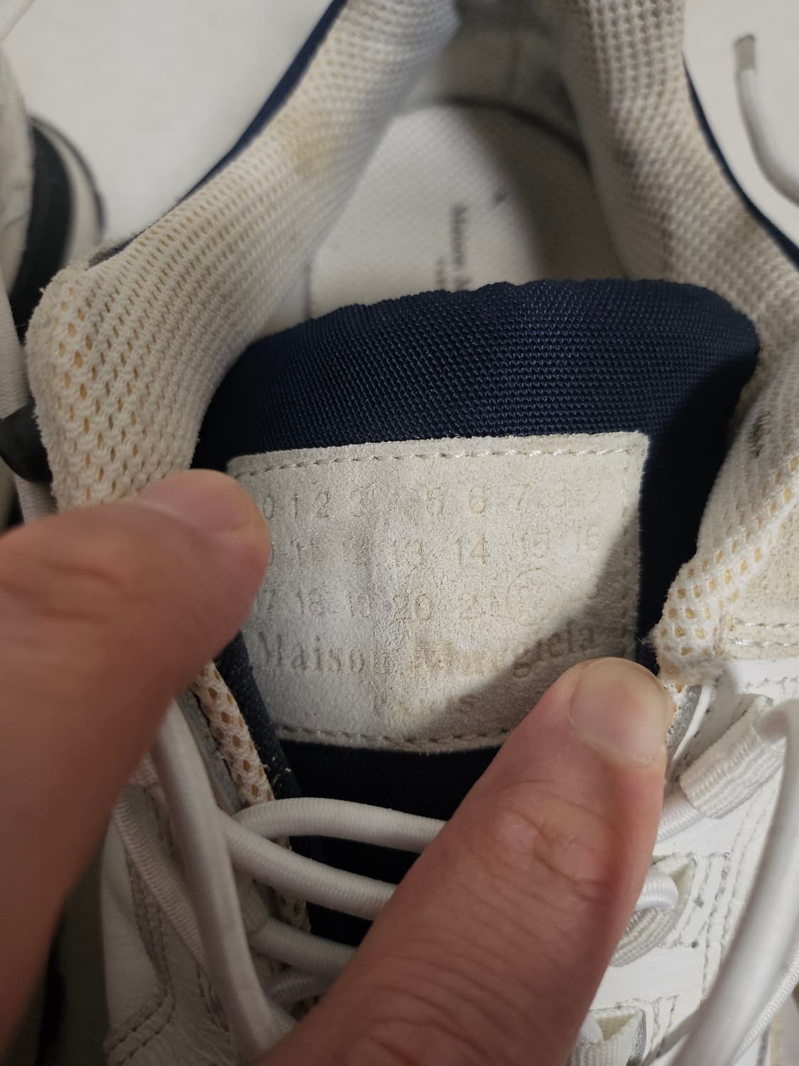 메종 마르지엘라 Maison Margiela 시큐리티 러너
 상품이미지4