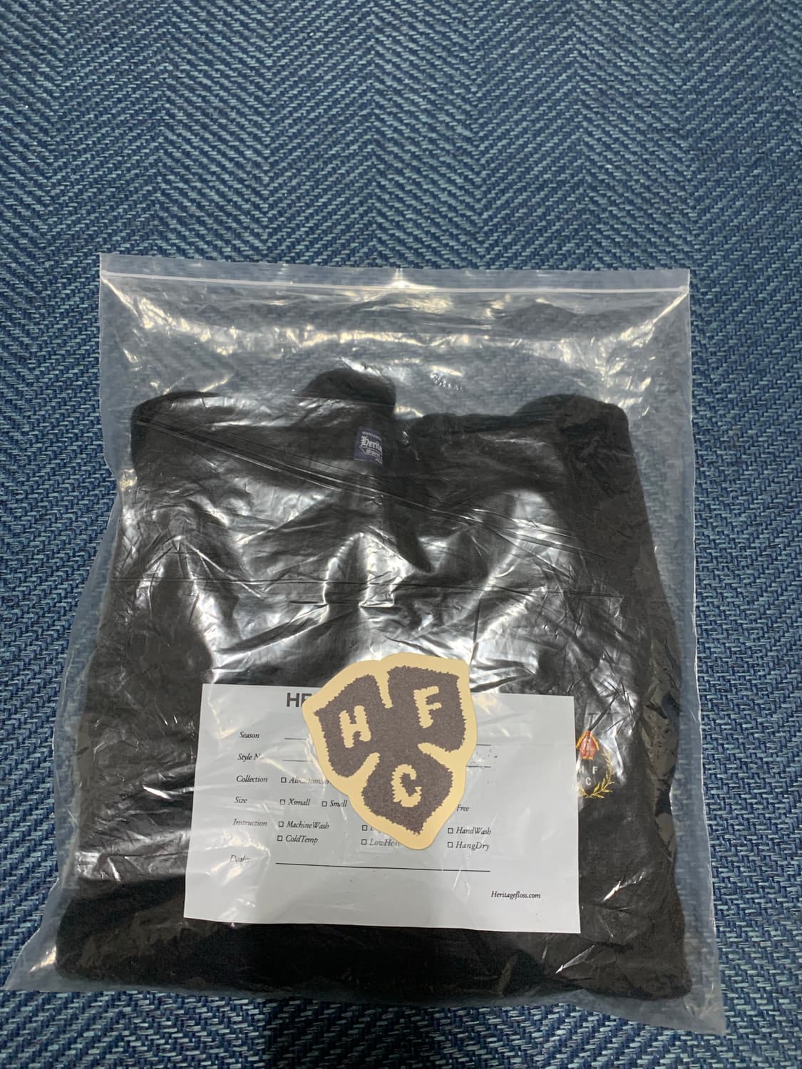 헤리티지플로스 울 크레스트 가디건 블랙 m 상품이미지4