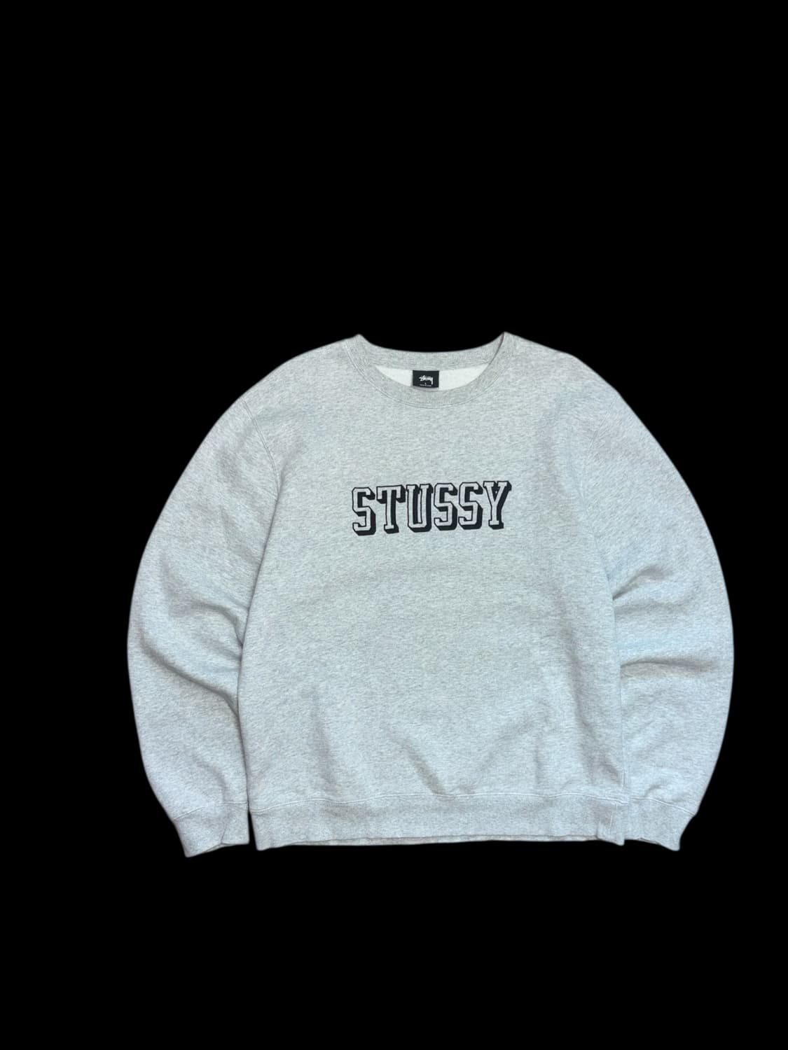 스투시 베이직 로고 맨투맨 스웻셔츠 상품이미지1