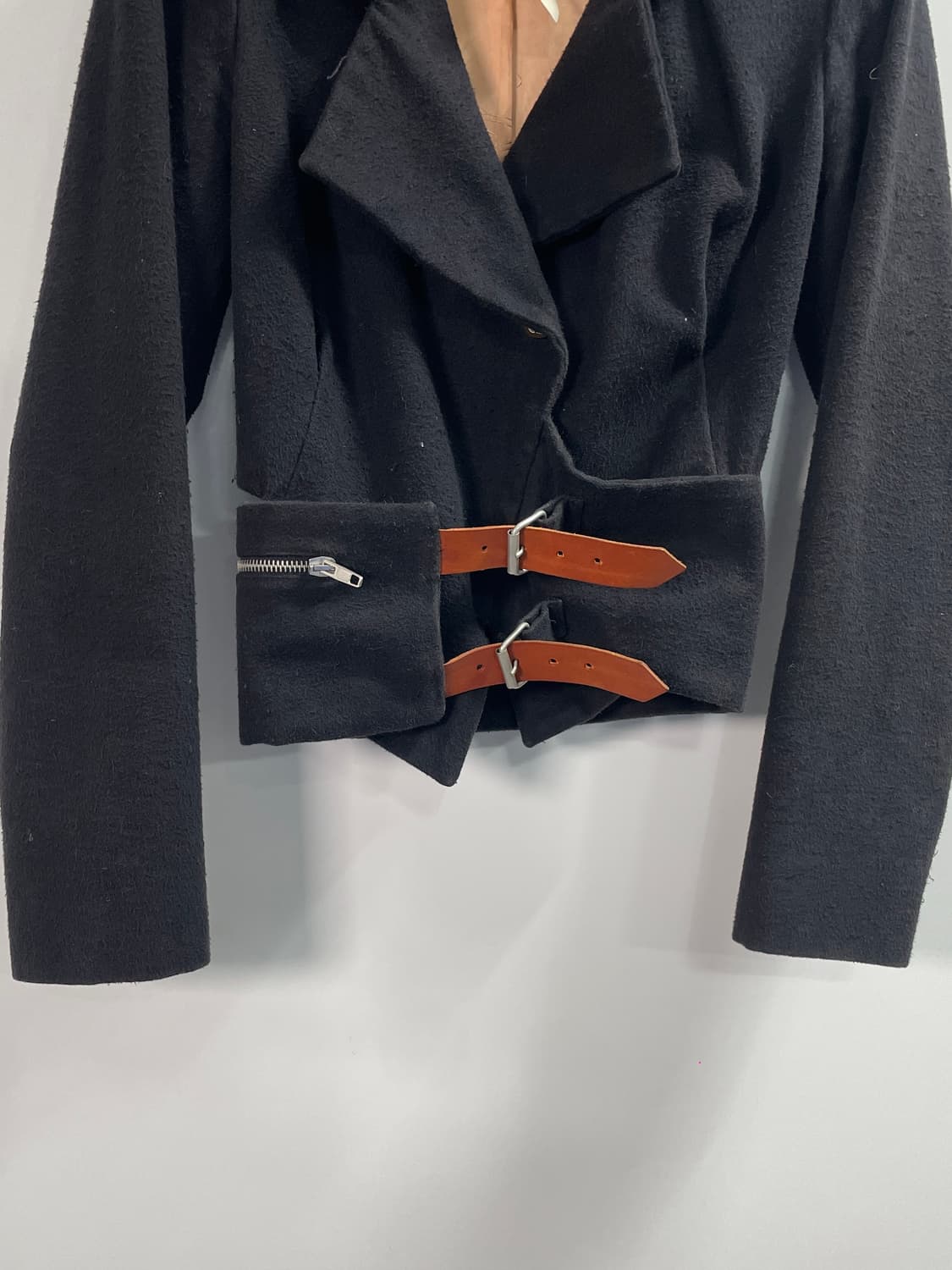 비비안웨스트우드 크롭 울 자켓 (on.290) 상품이미지4