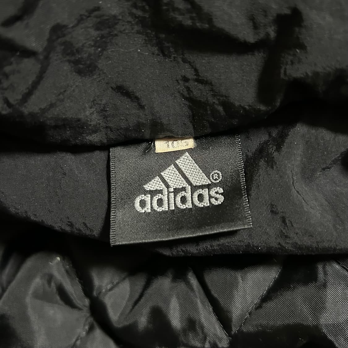 아디다스 검빨 센터로고 누빔 점퍼(105) 상품이미지3