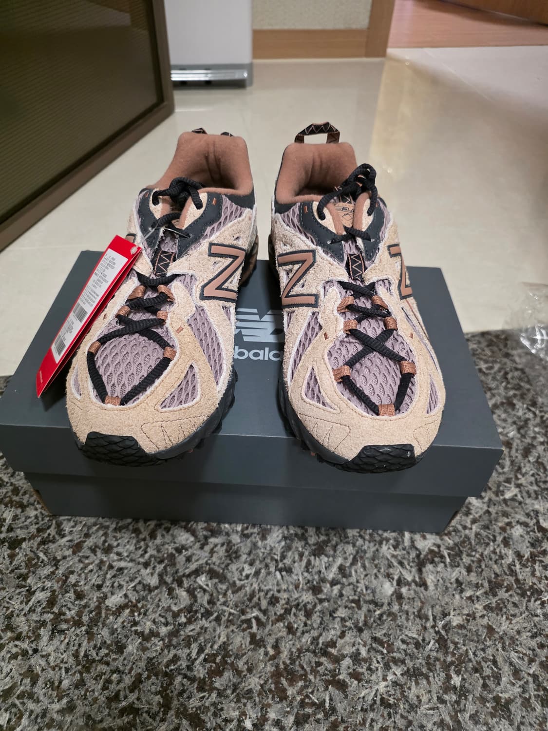 뉴발란스 999휴머니티 ML610TBM pink 상품이미지1