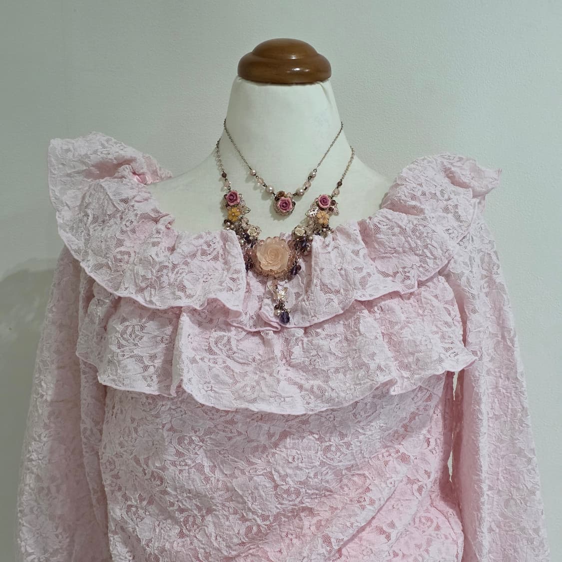 세실맥비 일본빈티지)핑크 딸기우유 히메카지갸루 레이스 오프숄더블라우스 상품이미지5