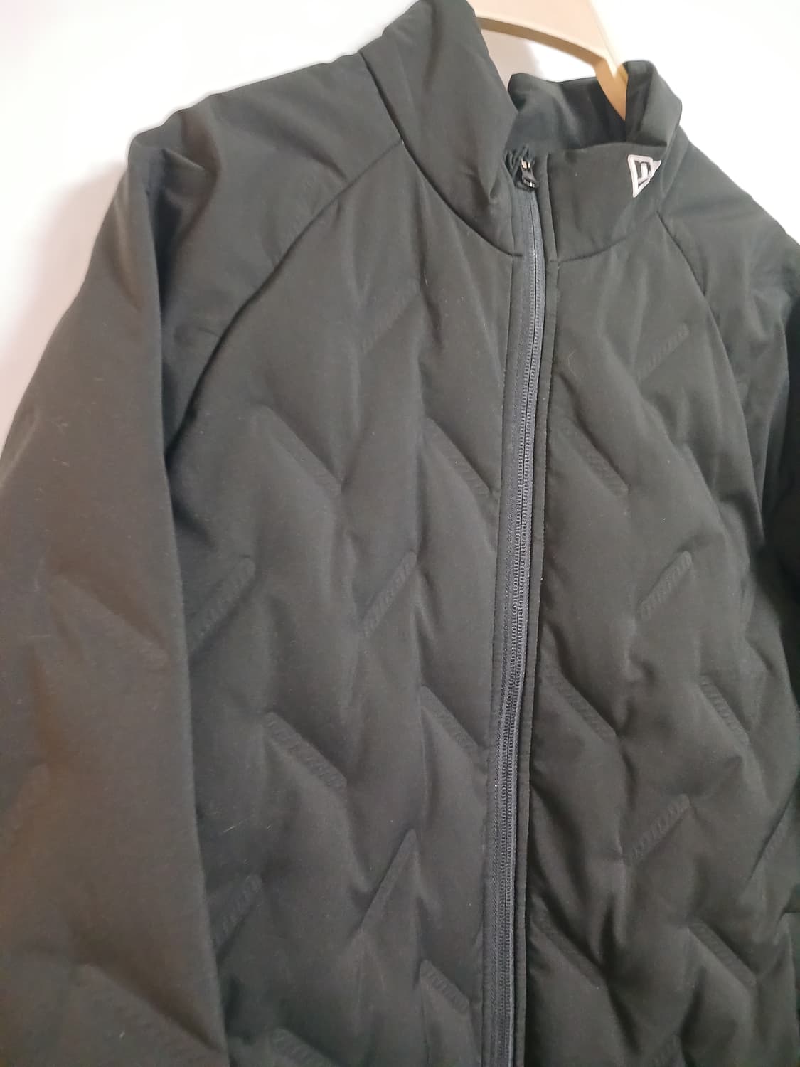 (새상품급,S,90)뉴에라 남성 신슐레이트 퀼팅 구스다운 경량패딩 상품이미지2