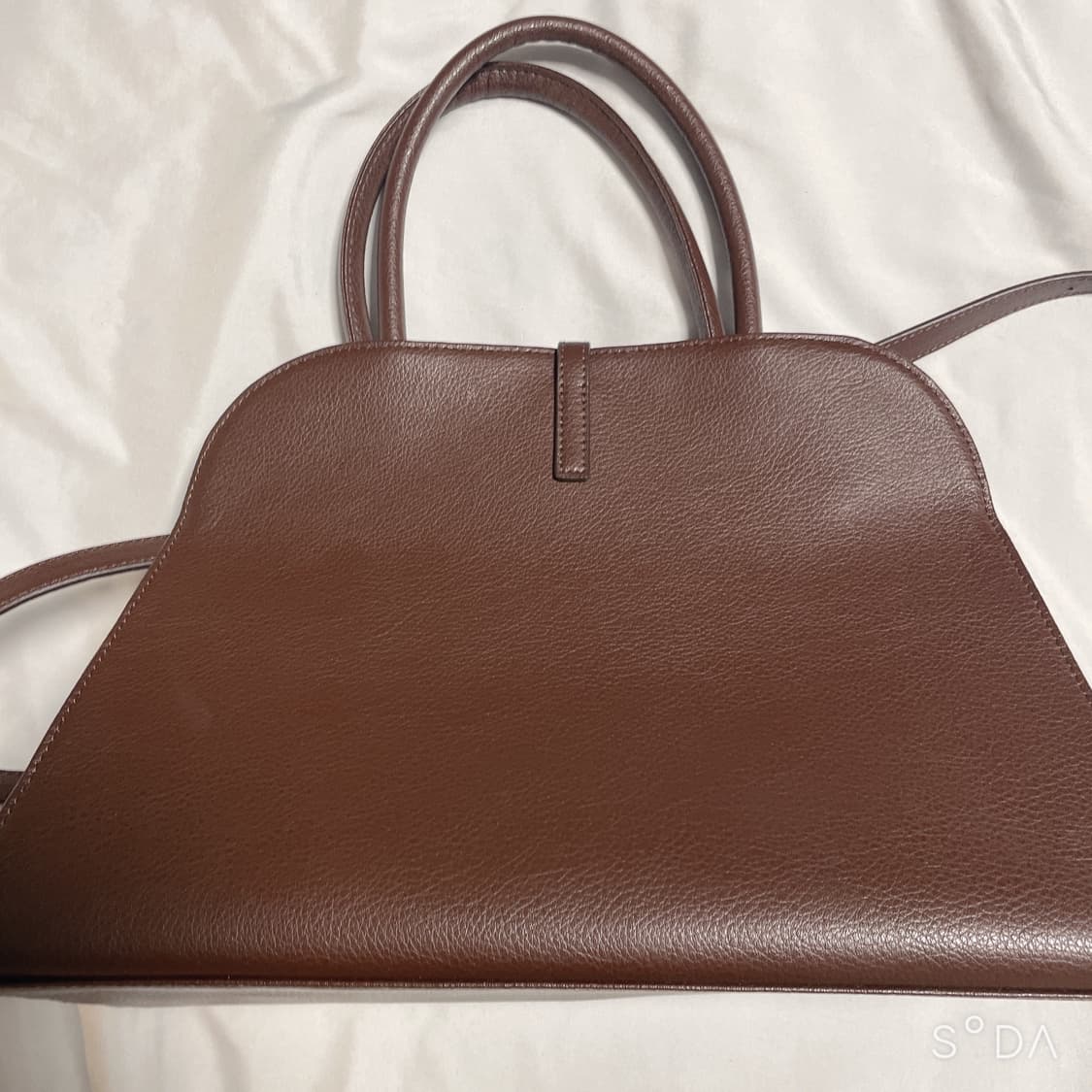 모노로우 블랑 브라운 크로스백 미디움 상품이미지4