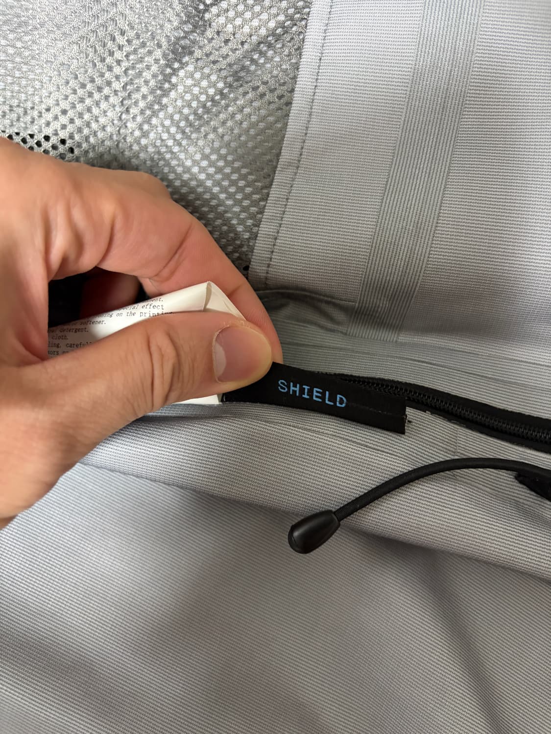 and wander 앤드원더 퍼텍스쉴드 레인자켓 블랙 L사이즈 상품이미지5