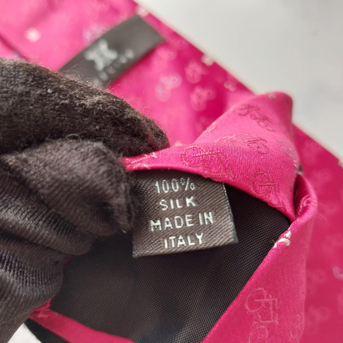 셀린느 실크 레드 자전거 트리오페 넥타이 8.6cm A+등급 K1824
 상품이미지9