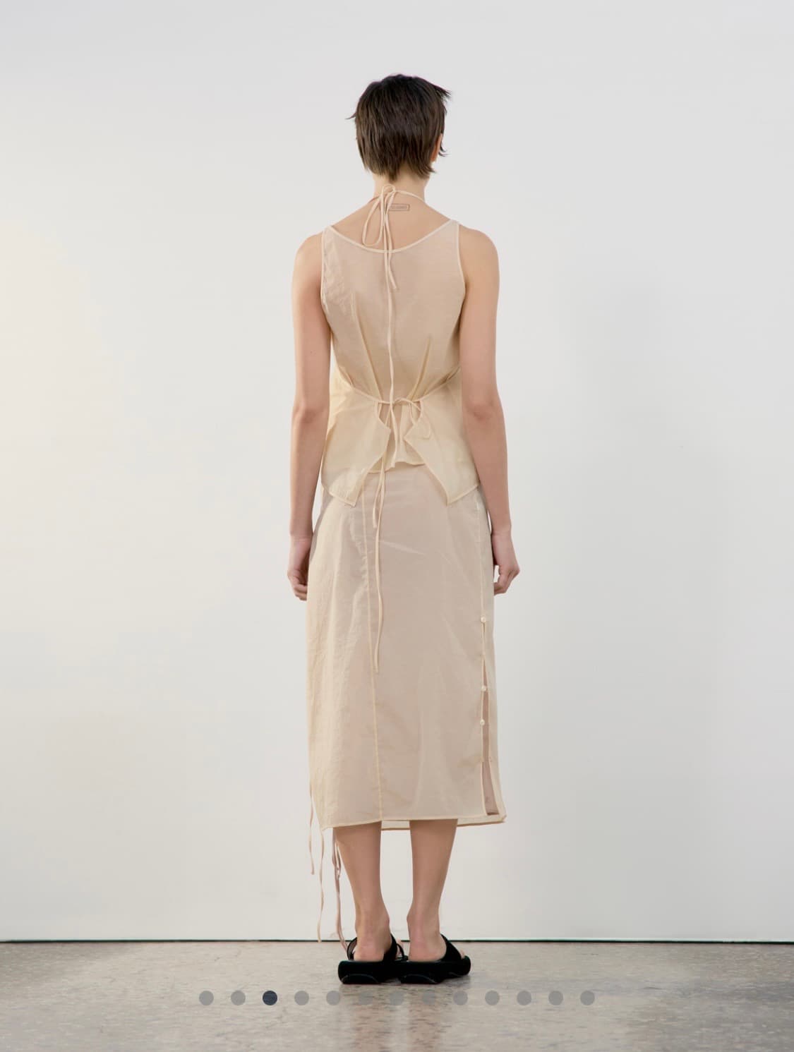 로우클래식, SEE-THROUGH BUTTON LOOP TOP 상품이미지2