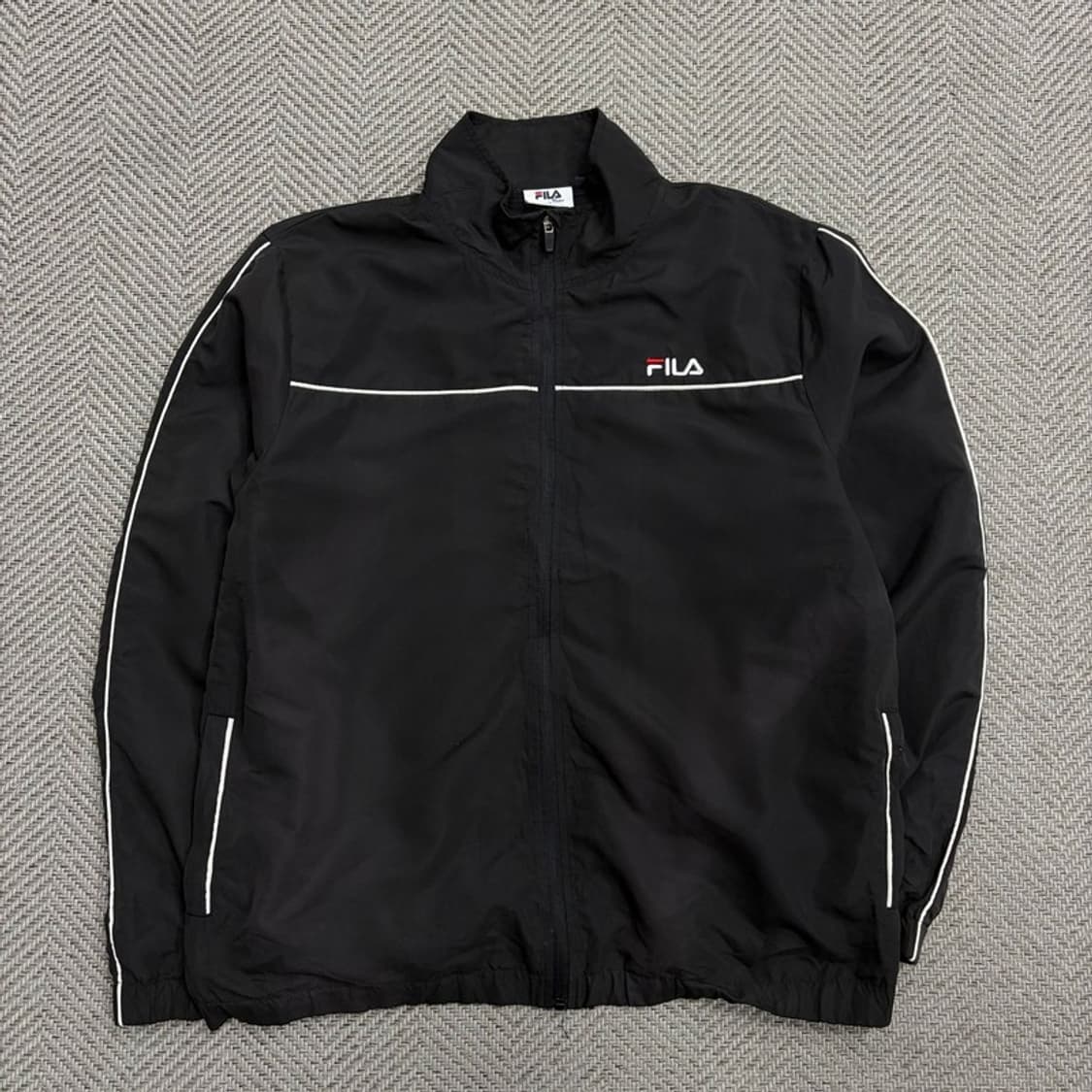 휠라 베이직 로고 바람막이 v1838 상품이미지1