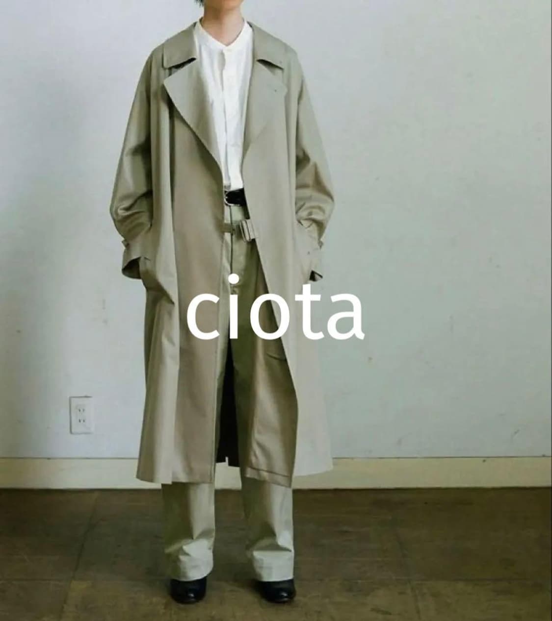 시오타 수빈코튼 타입라이터 타이로켄 코트 상품이미지1