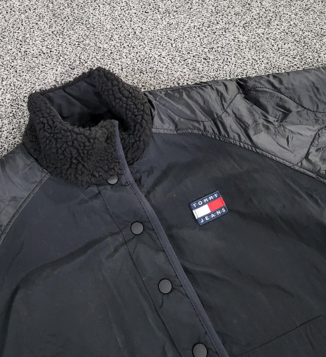 타미힐피거 리버시블 크롭 플리스 자켓 상품이미지5