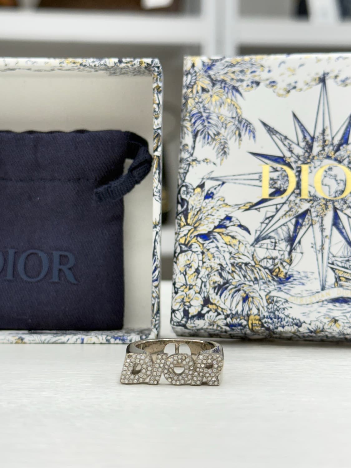 [M] 디올 큐빅 로고 반지 상품이미지1