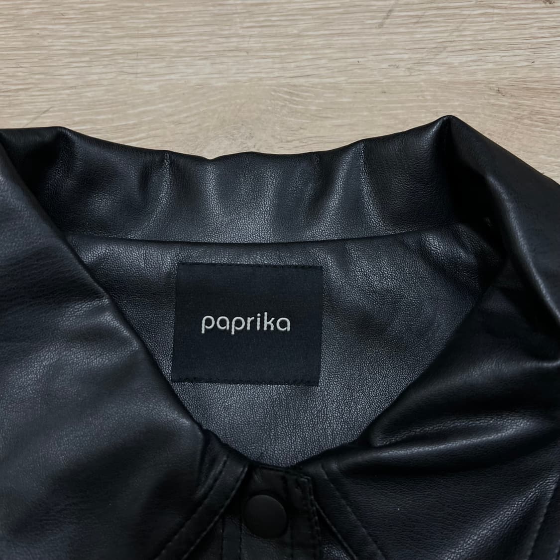 파프리카 여성 크롭 레더 셔켓 가죽자켓 [블랙] 88-96-160 상품이미지4