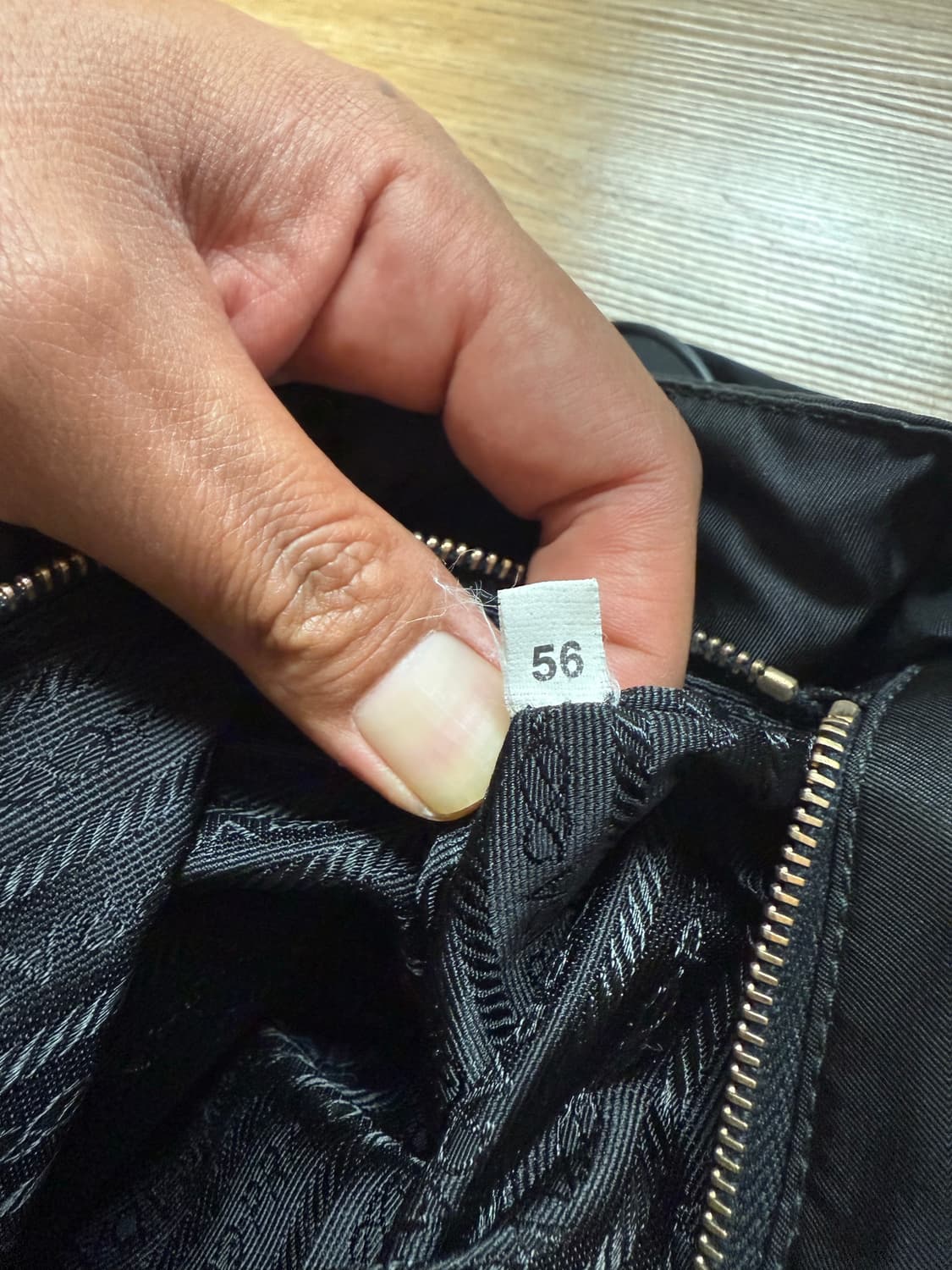 프라다 포코노 호보백 블랙 상품이미지7