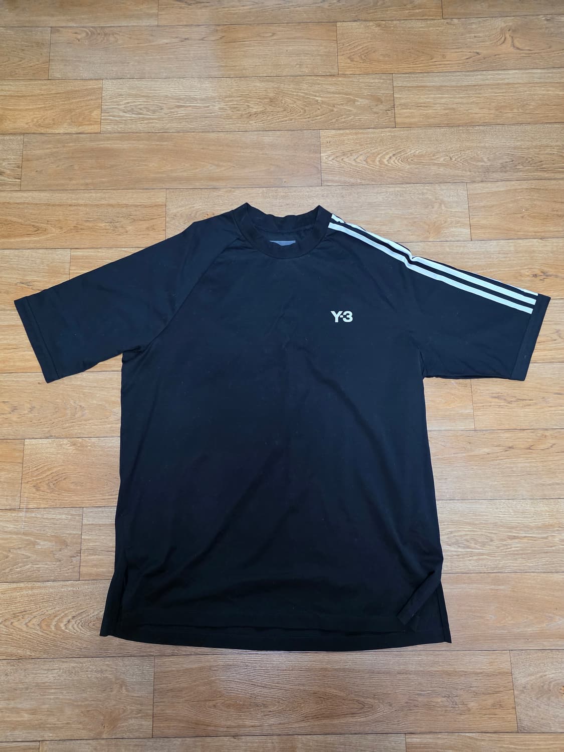 Y-3 아디다스 블랙 티셔츠 상품이미지1