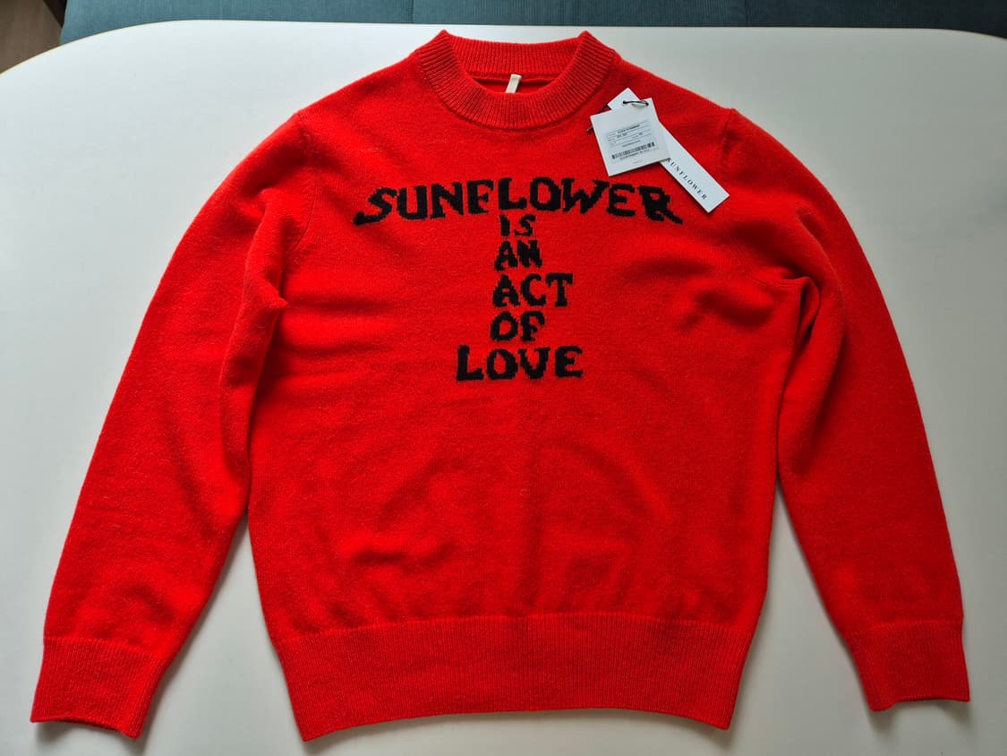 선플라워 문 러브 니트 레드(MOON LOVE, EQL) 상품이미지2
