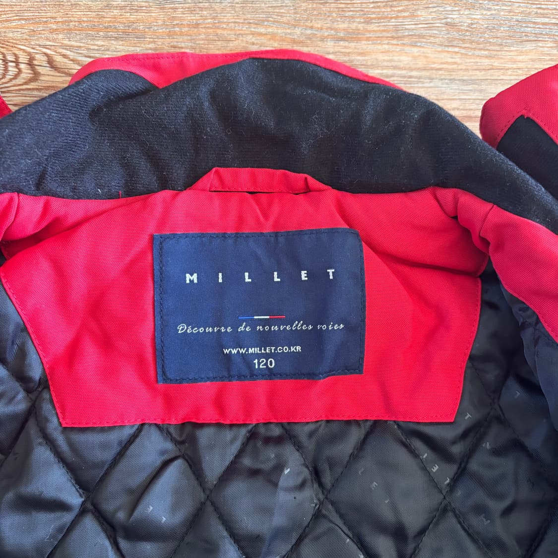 밀레 키즈 120 집업 점퍼 누빔 레드 후드 모자 탈부착 상품이미지5