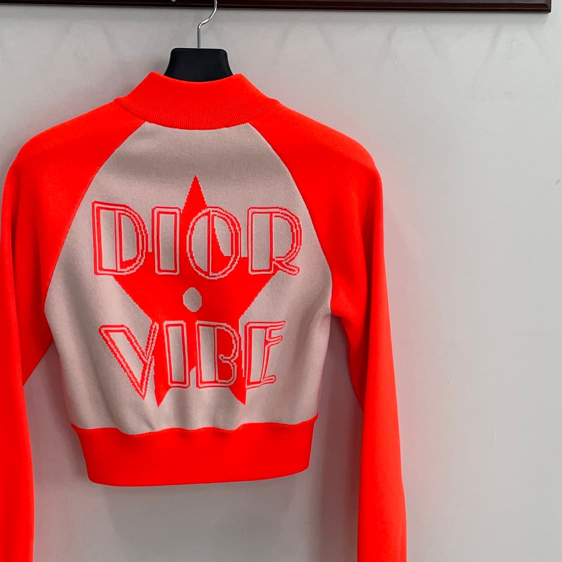 크리스찬 디올 바이브 봄버 크롭 트레이닝 자켓 상품이미지6