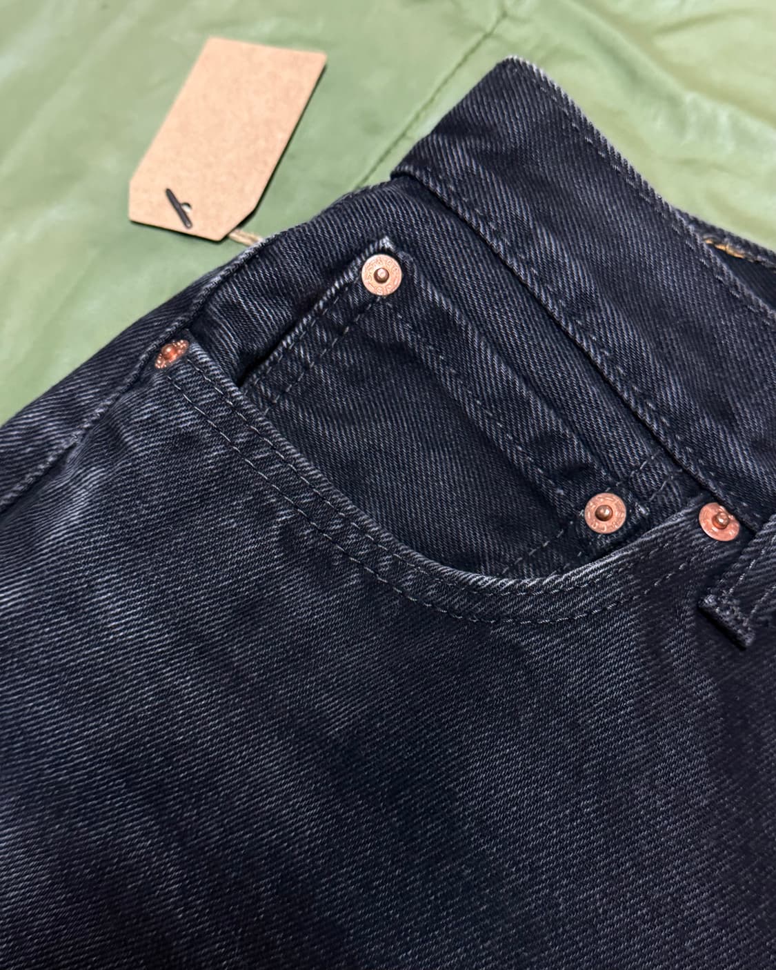 리바이스 550 릴렉스 핏 블랙 데님 팬츠 32 상품이미지3