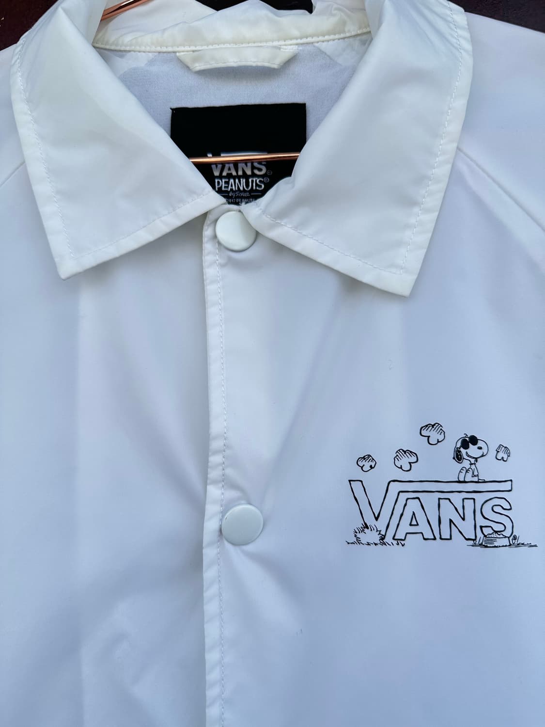  반스 x 피너츠 스누피 코치 자켓 상품이미지4