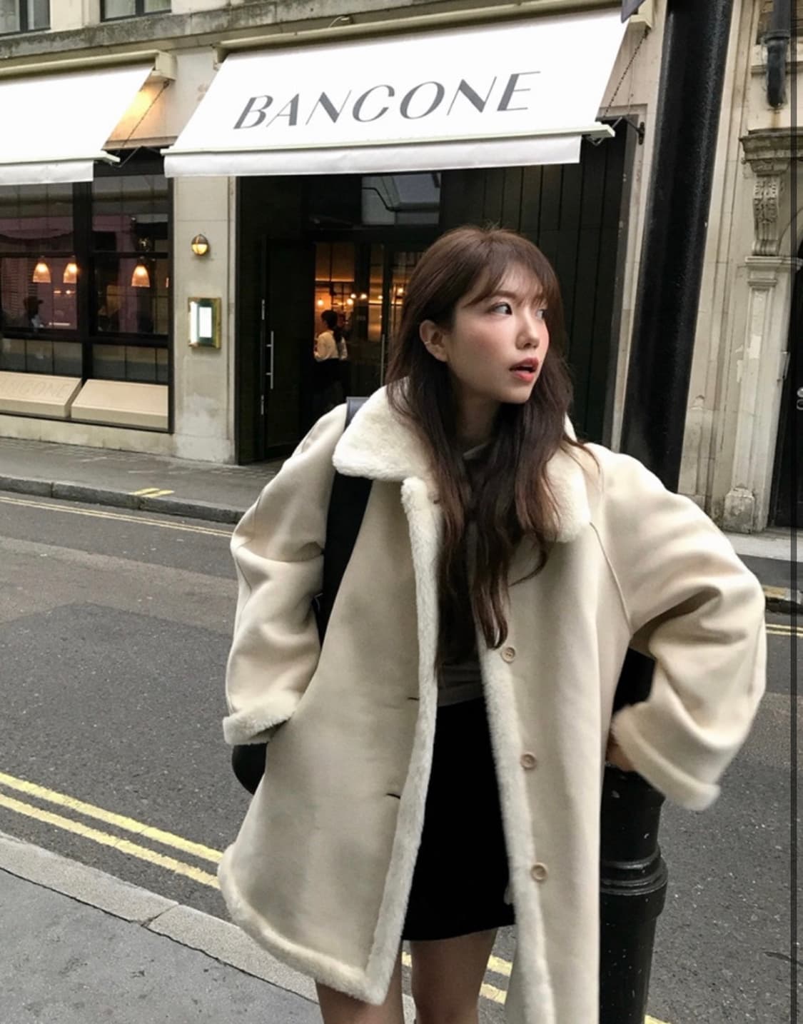 아카이브제이투유 캐롤리버시블무스탕 크림 상품이미지3