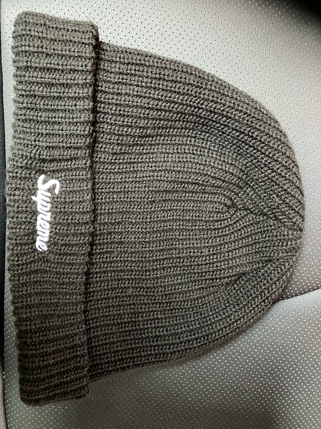 슈프림 비니 상품이미지3