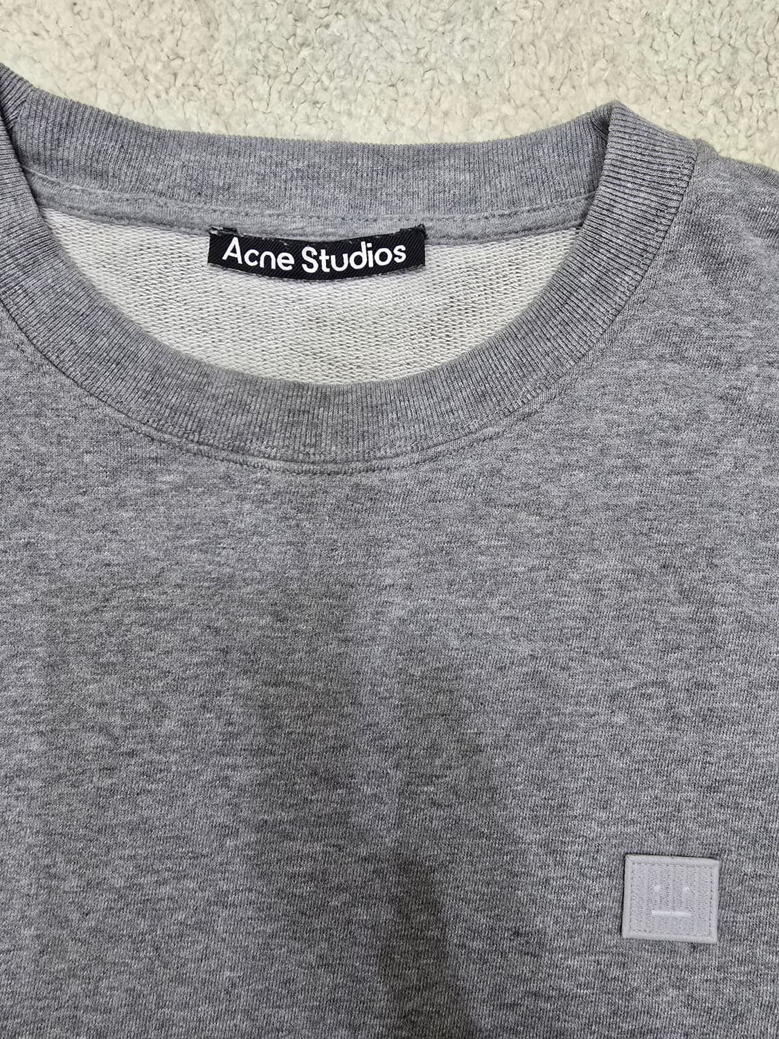 아크네 스튜디오 그레이 오버핏 맨투맨 사이즈 상품이미지3