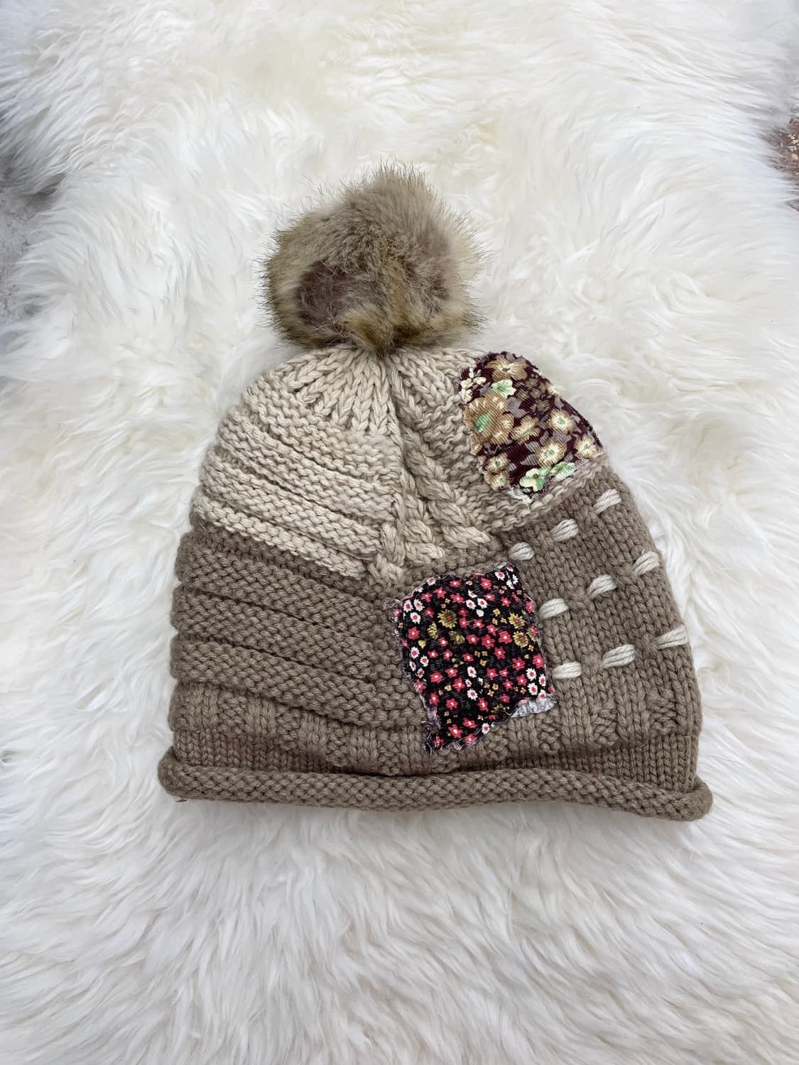 모리 패치 방울 비니🤎 상품이미지4