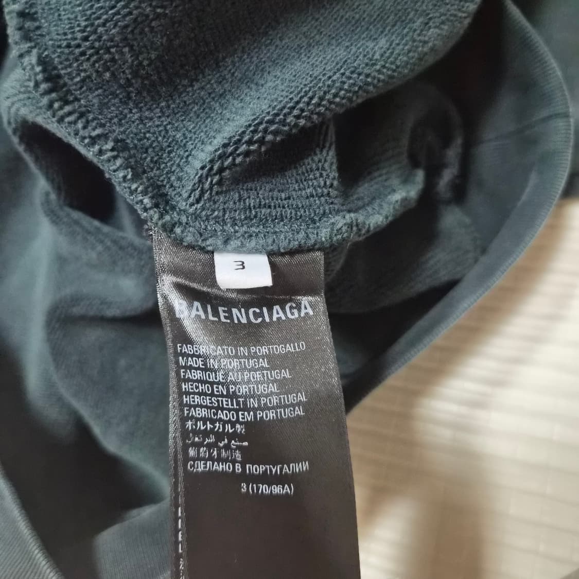 발렌시아가 아디다스 후드티 상품이미지10