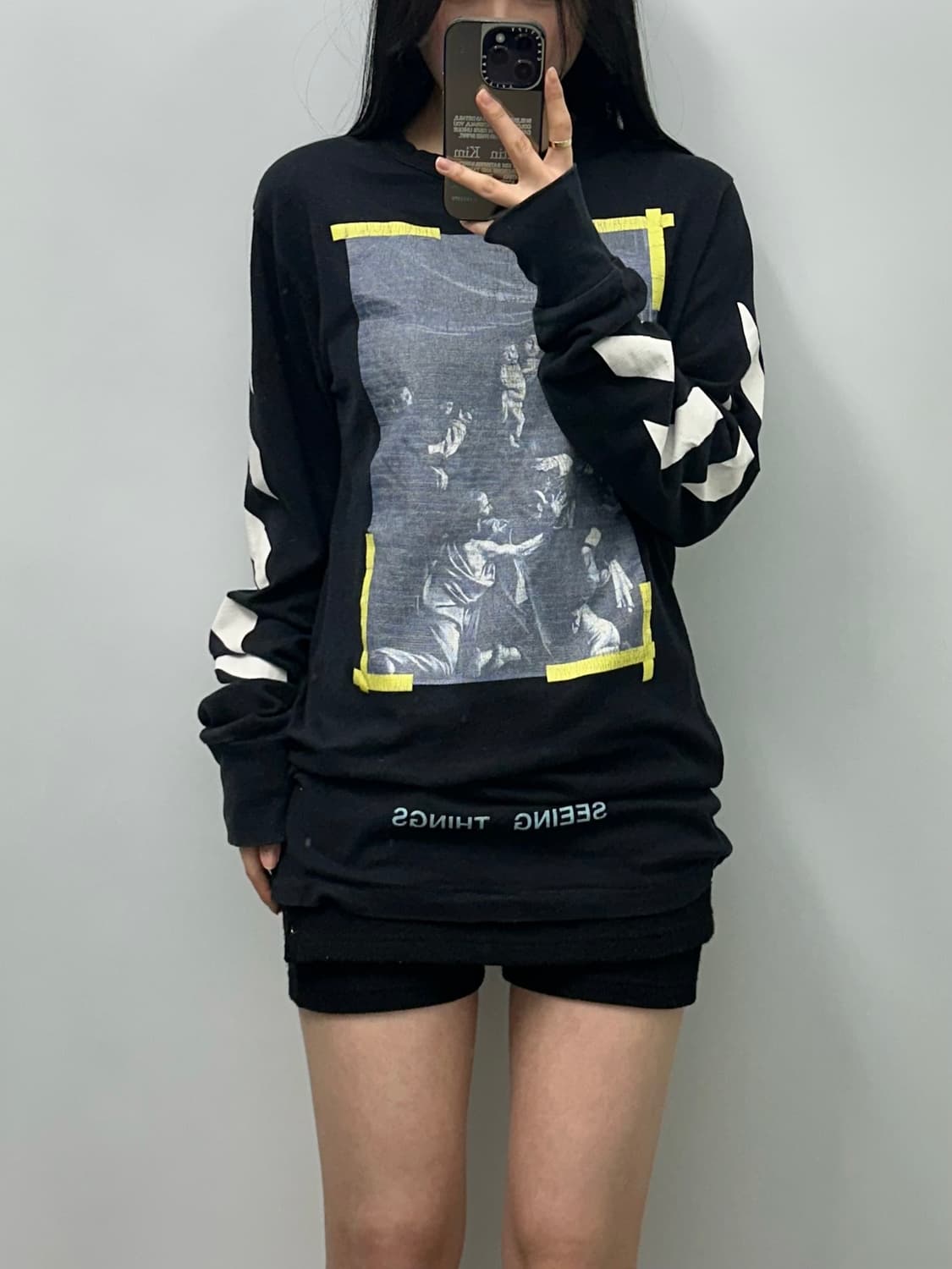 오프화이트 카라바조 블랙 롱슬리브 긴팔티 상품이미지1