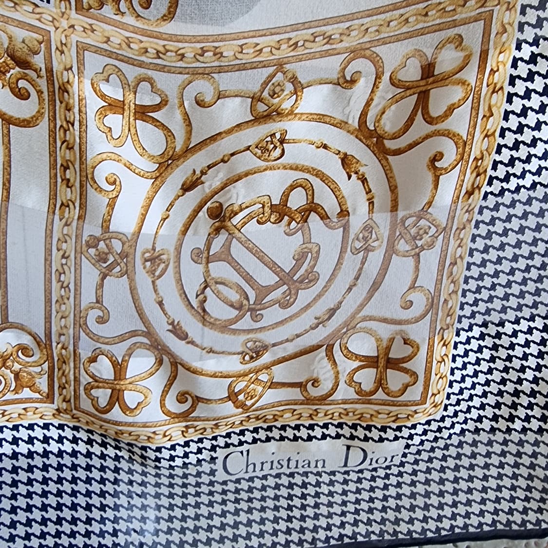 Christian Dior(크리스찬 디올) 하운드투스 실크 스카프 상품이미지7