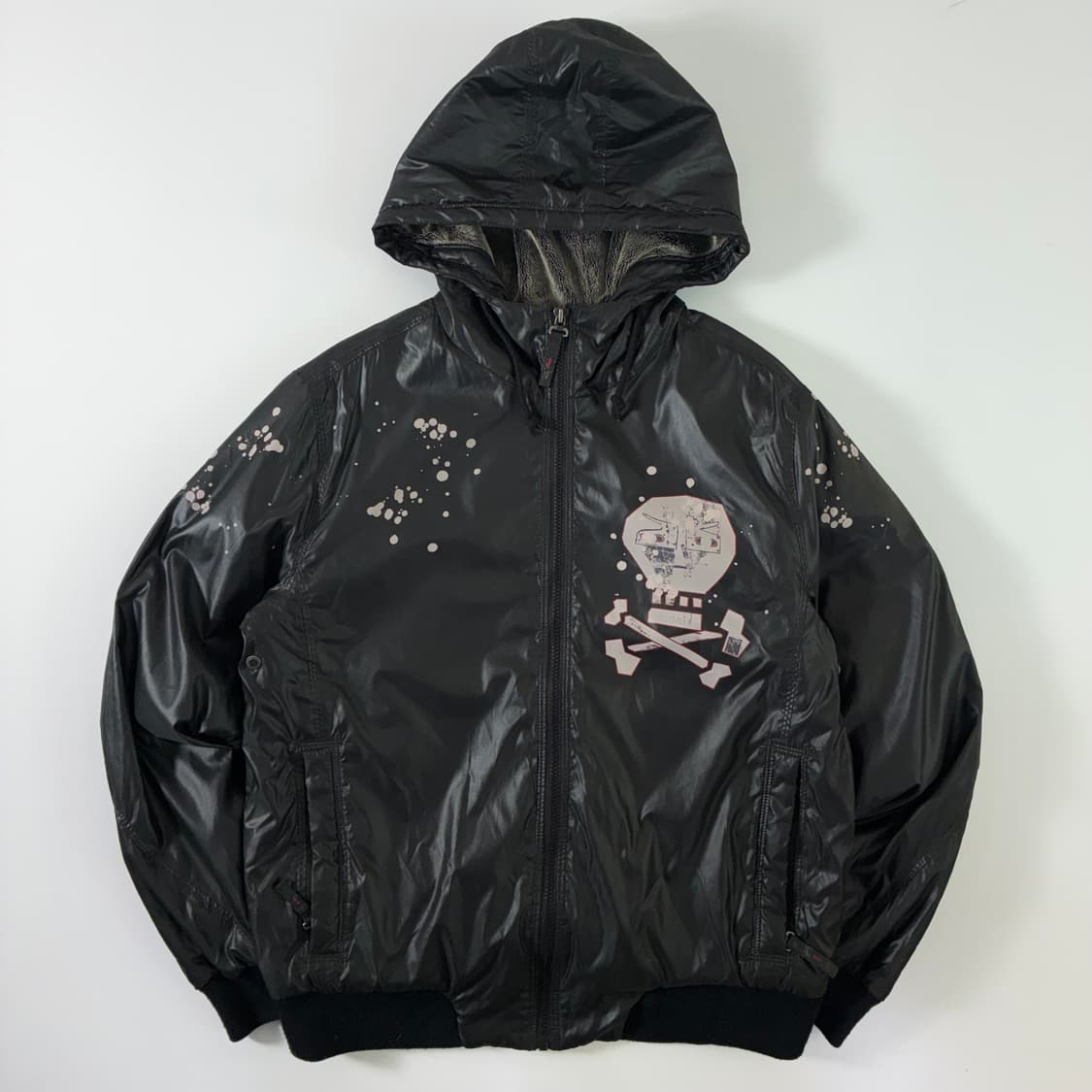 Levi's  리바이스 엔지니어드 진 스컬 페인팅 바람막이 점퍼 상품이미지2