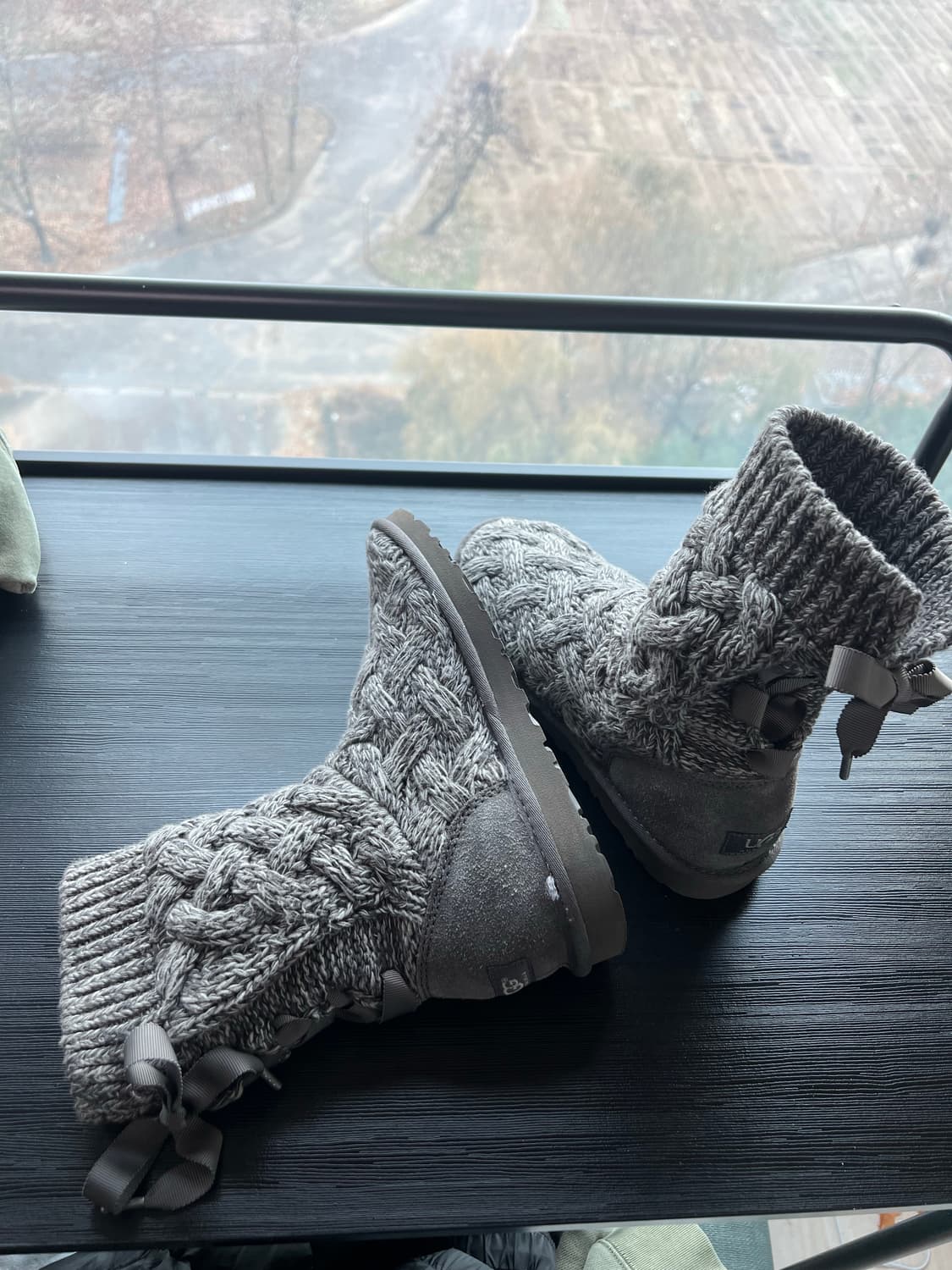 2000s y2k 어그 니트 ugg 240 상품이미지2