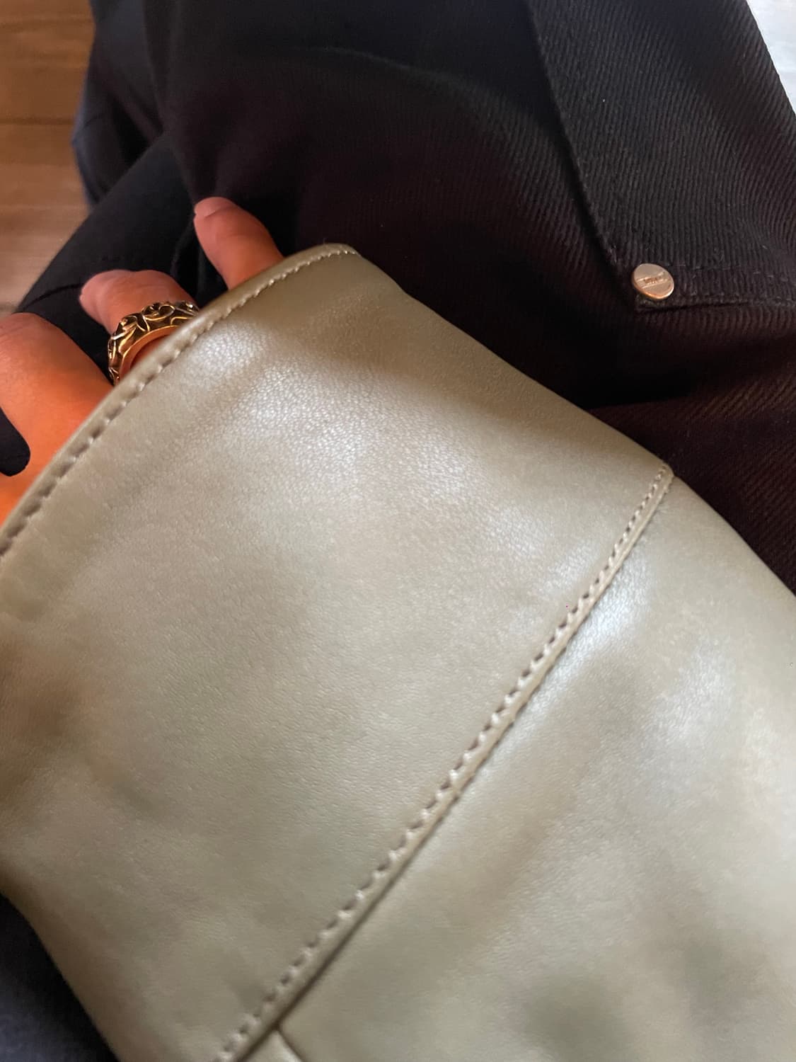 Acne leather jacket 48size 상품이미지3