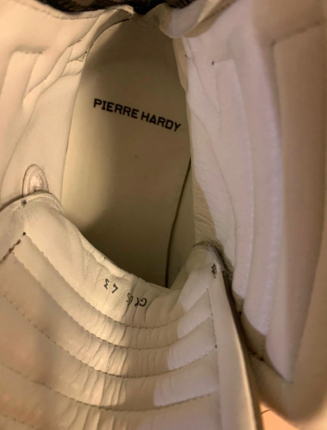 PIERRE HARDY HIGH TOP LEAHER SNEAKERS 상품이미지4