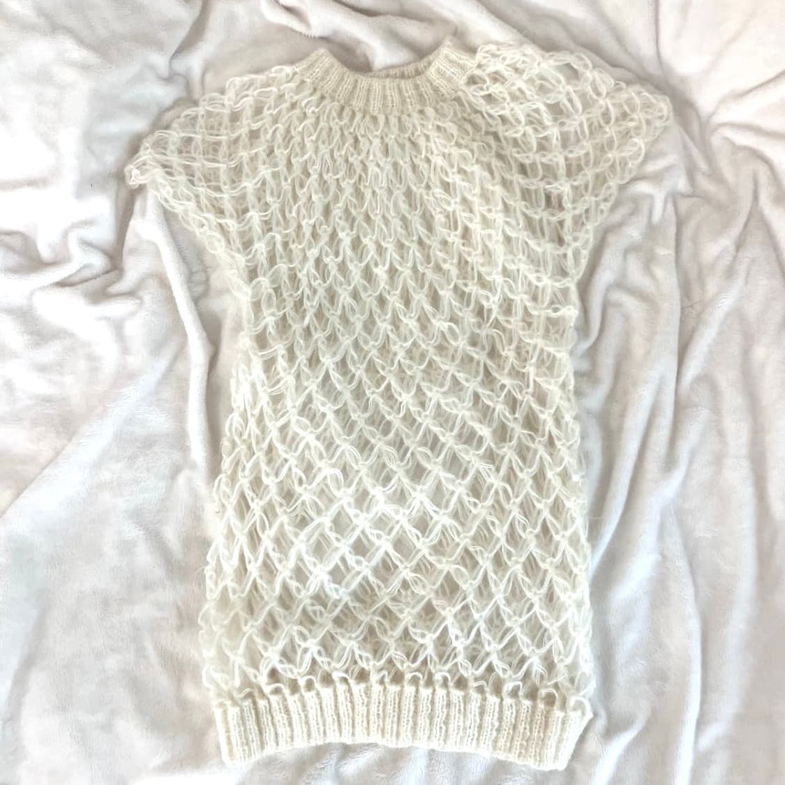 아이보리 반팔 그물 니트 상품이미지3