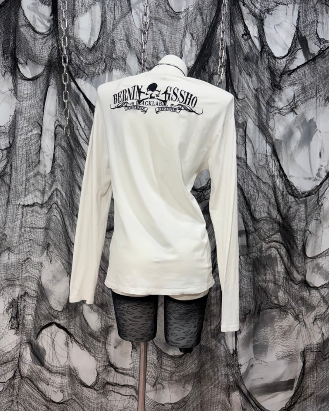Black Label skull embroidery long sleeve 상품이미지7