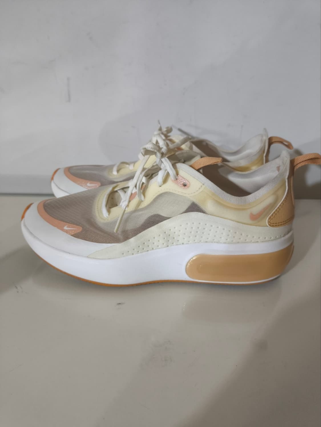 235mm 나이키 에어맥스 디아 운동화  상품이미지1