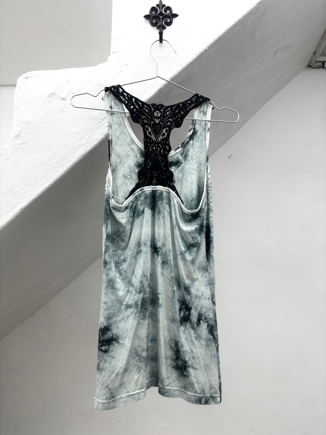 Illusional stud sleeveless   상품이미지5