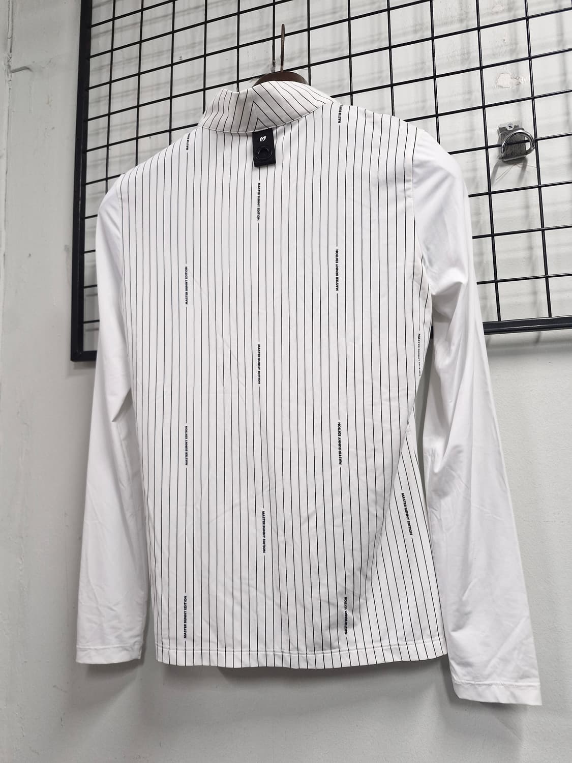 95M/55-66 마스터바니에디션 기능성 반집업 긴팔티. 상품이미지8