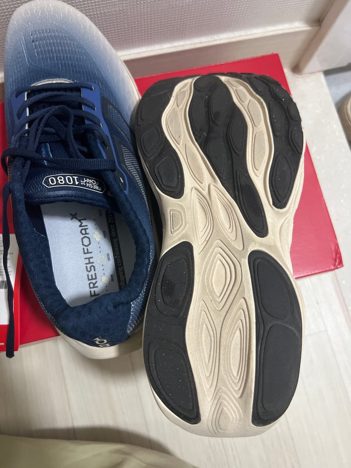 뉴발란스 1080 v14 2E 275 상품이미지4