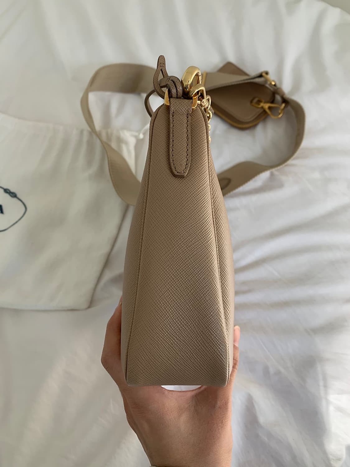 프라다 가죽 숄더백 상품이미지5