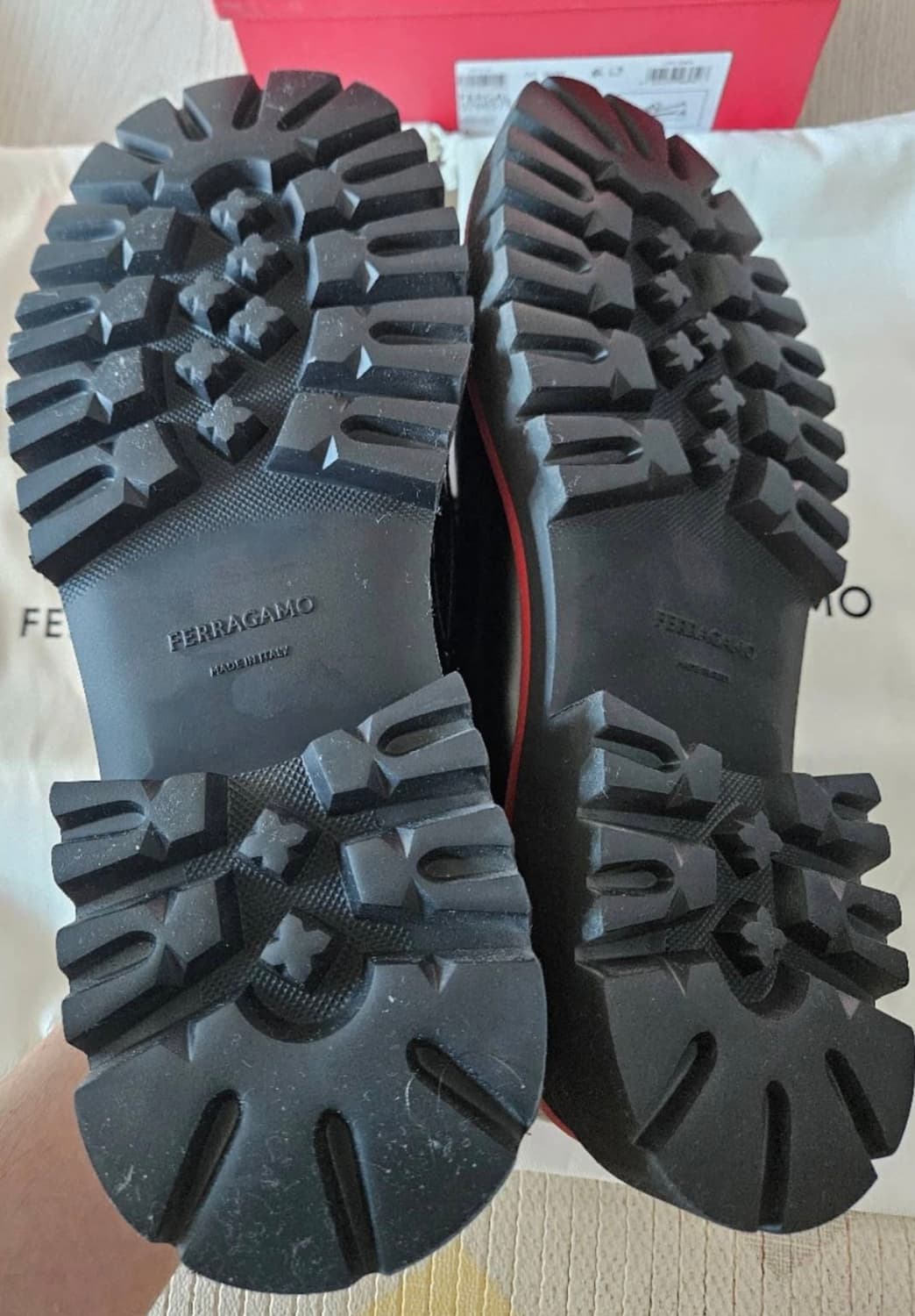 원가 165만 페라가모 로퍼 상품이미지3