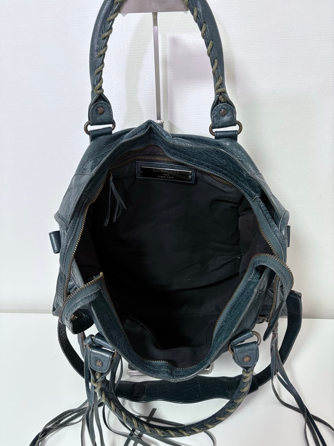 발렌시아가 시티 모터백 다크그린 미디움 상품이미지6